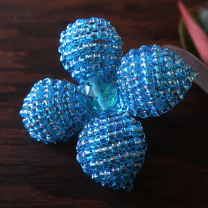 Heart in Hawaii Makalapua Quatrefoil Beaded Flower Pin - Aqua Blue