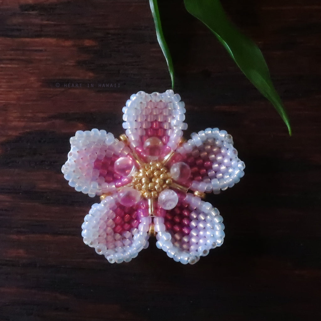 Heart in Hawaii Beaded Sakura Cherry Blossom Brooch - Gold