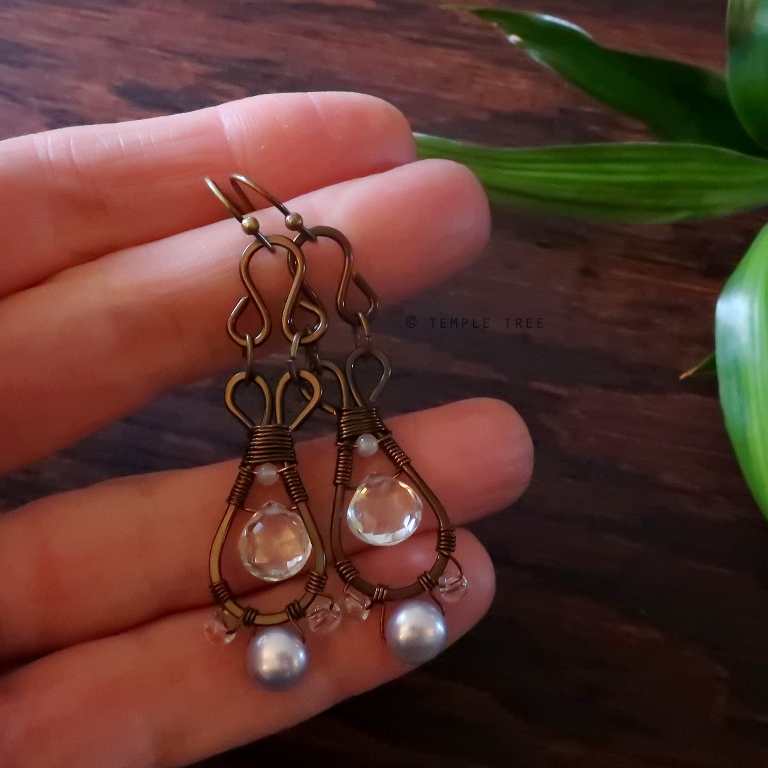 Temple Tree Pendulum Dangles in Bronze - Quartz