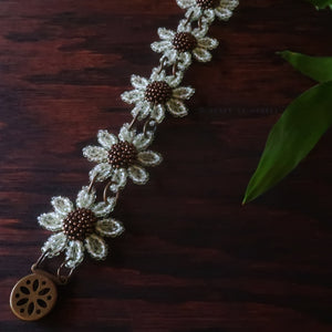 Heart in Hawaii Beaded Cosmos Flower Bracelet - Sugarcane