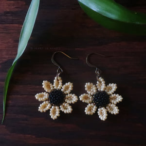 Heart in Hawaii Beaded Cosmos Flower Earrings - Dark Ivory with Matte Black