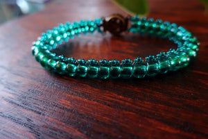 Temple Tree Boho Glass Bead Caterpillar Weave Bracelet - Emerald Green