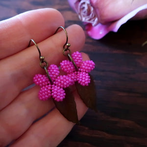 Heart in Hawaii Plumeria Flowers and Tropical Leaves - Fuchsia