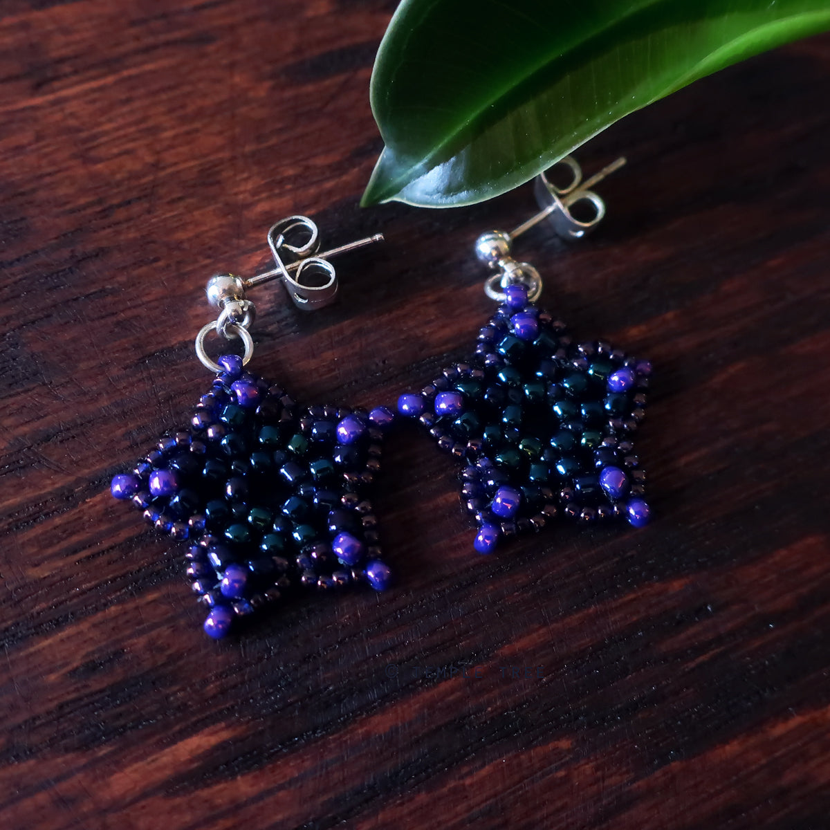 Temple Tree Mini-Flower Beaded Silver Post Earrings - Galaxy Purple