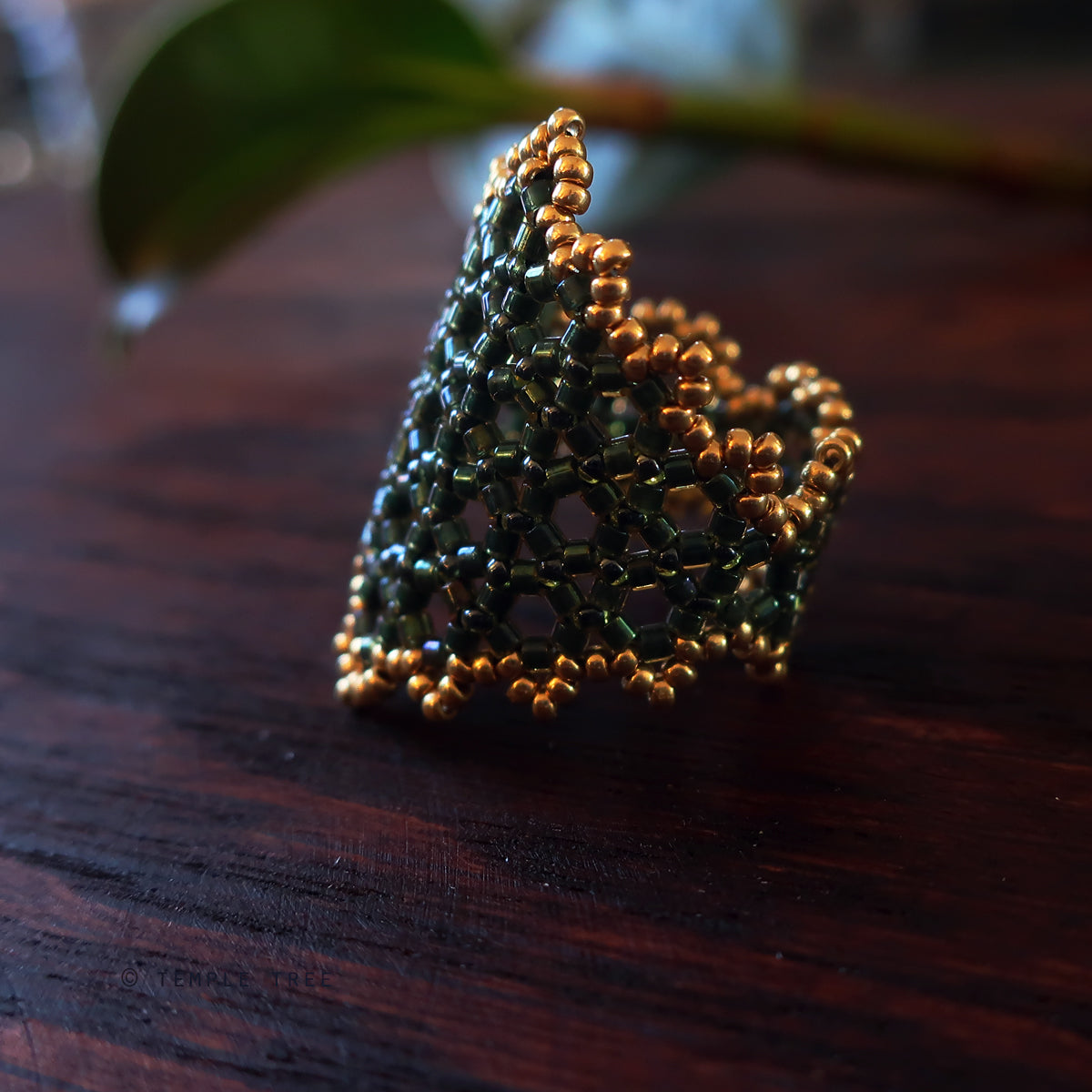 Temple Tree Hexagon Mandala Beaded Ring - Gold-Lined Green