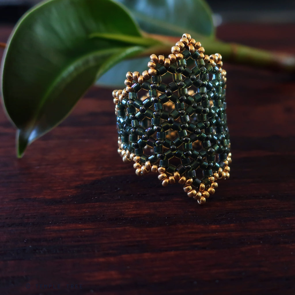 Temple Tree Hexagon Mandala Beaded Ring - Gold-Lined Green