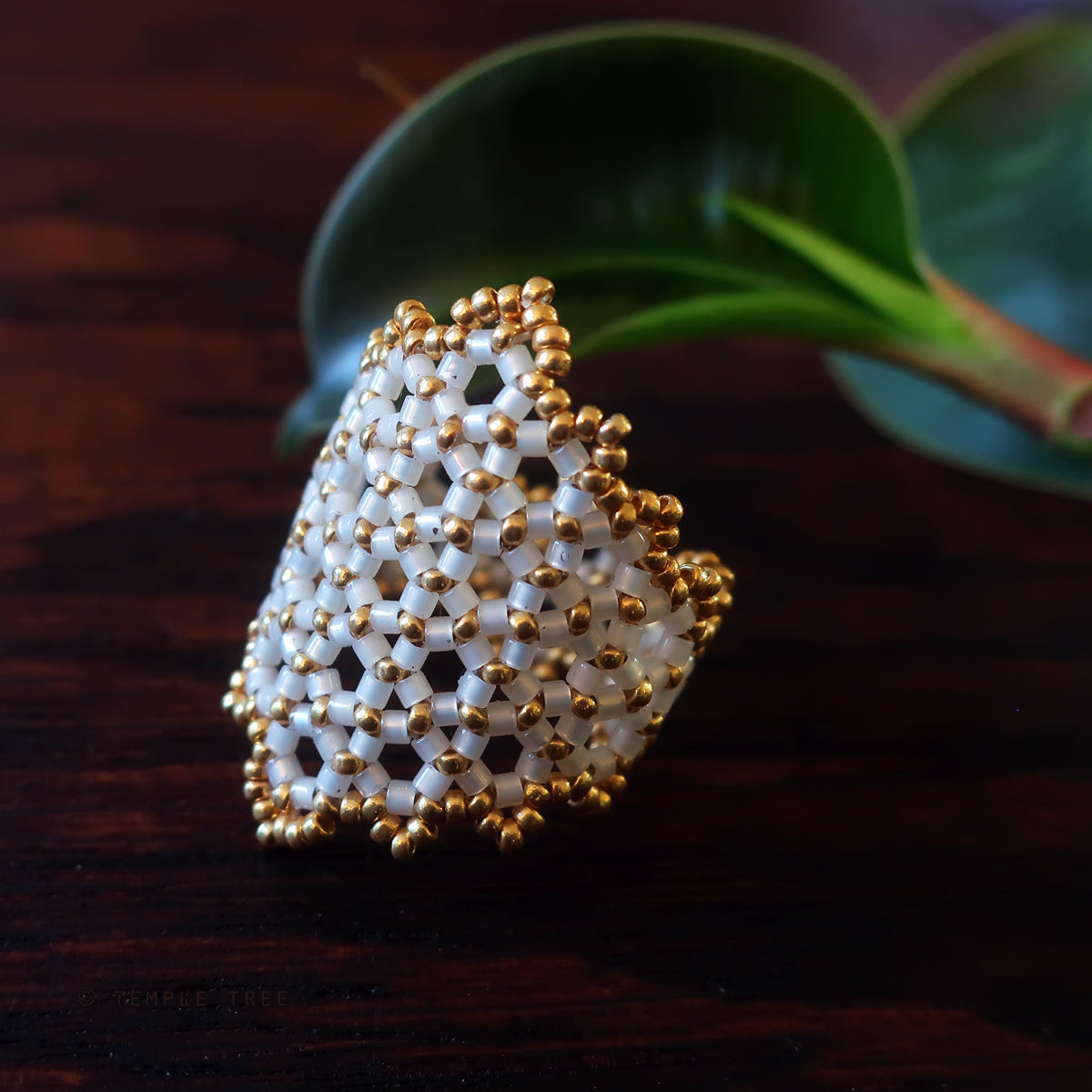 Temple Tree Hexagon Mandala Beaded Ring - Gold-Lined White