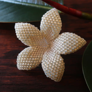 Heart in Hawaii Beaded Plumeria Flower Brooch - Sparkly Yellow