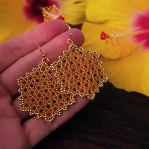 Temple Tree Hexagon Mandala Earrings - Gold-Lined Mango - Large