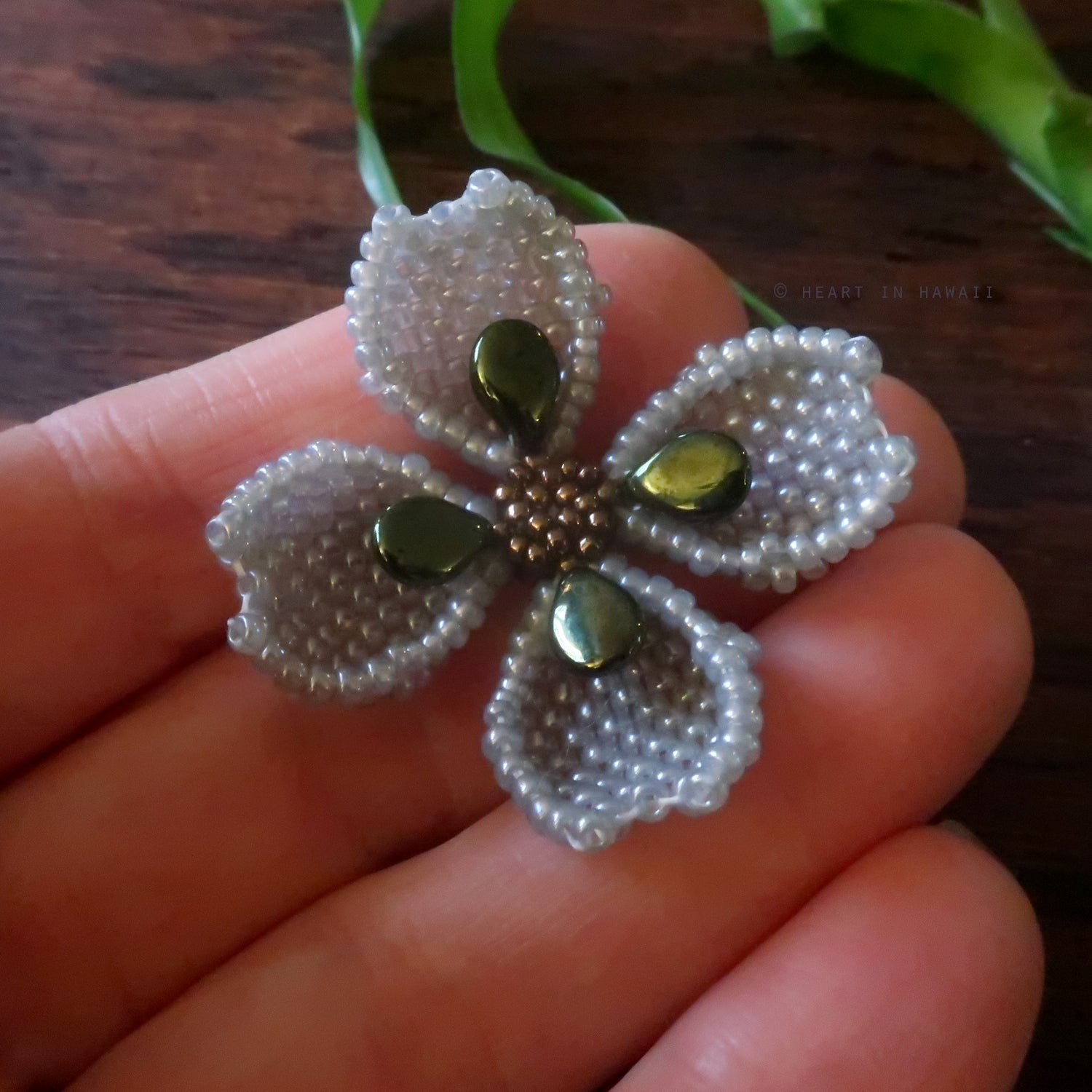 Heart in Hawaii Beaded Dogwood Quatrefoil Brooch - Grey with Green