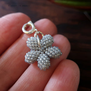 Heart in Hawaii Tiny Beaded Plumeria Clasp Charm - Dove Grey