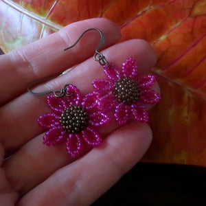 Heart in Hawaii Beaded Cosmos Flower Earrings - Hot Pink and Bronze