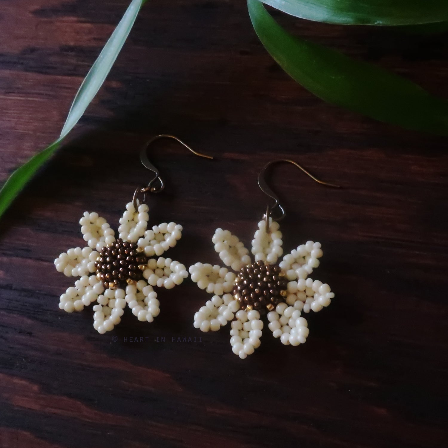 Heart in Hawaii Beaded Cosmos Flower Earrings - Ivory with Bronze