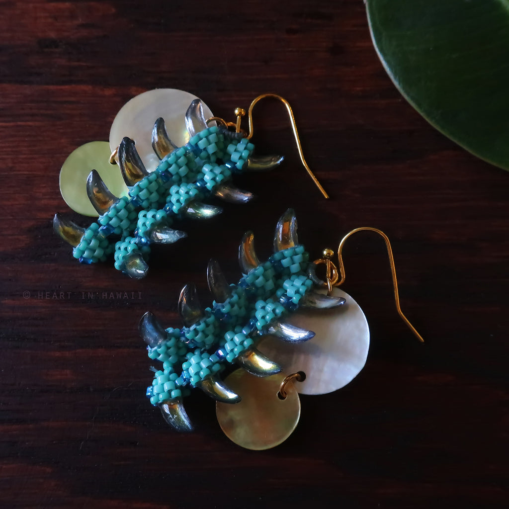Heart in Hawaii Blue Jade Vine Beaded Earrings - Gold