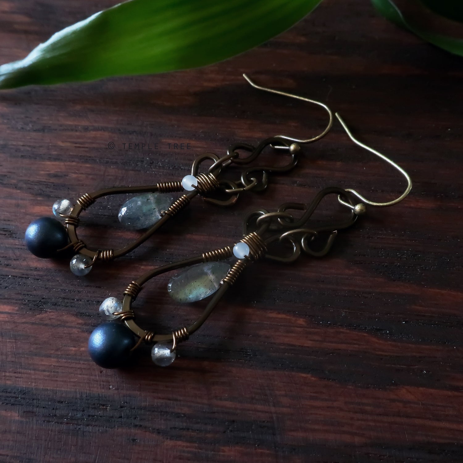 Temple Tree Pendulum Dangles in Bronze - Labradorite