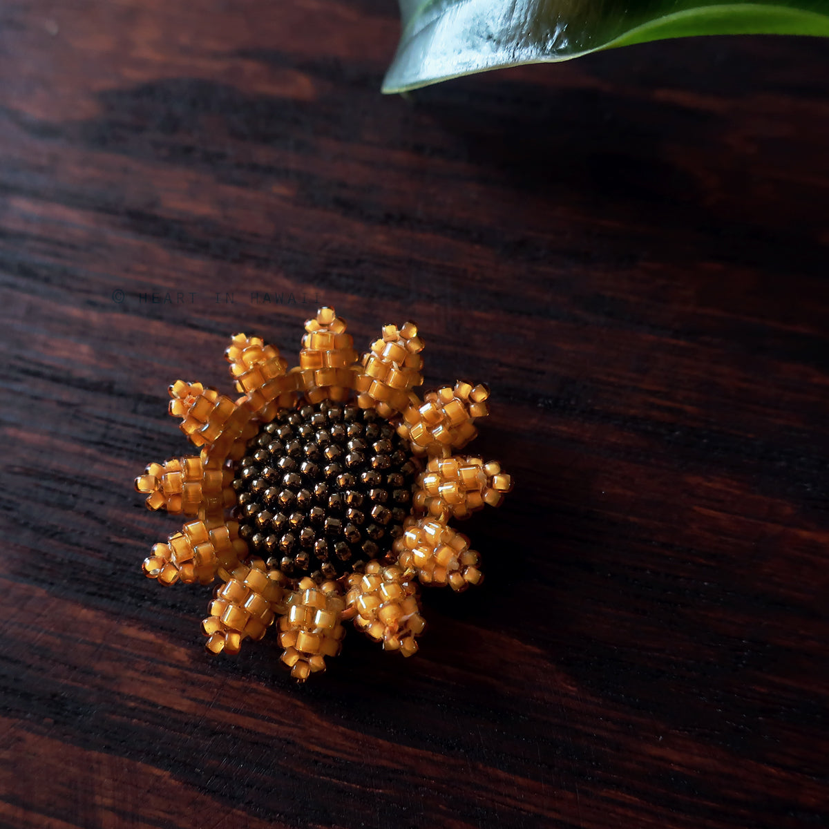 Heart in Hawaii Mini Beaded Sunflower Brooch - Marigold