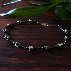 Temple Tree Lost Circuitry Beadwoven Bracelet with Rivets v3 - NeoChrome (silver)