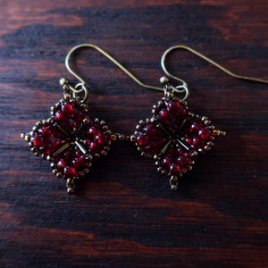 Temple Tree Quatrefoil Mandala Beaded Earrings - Dark Red and Bronze