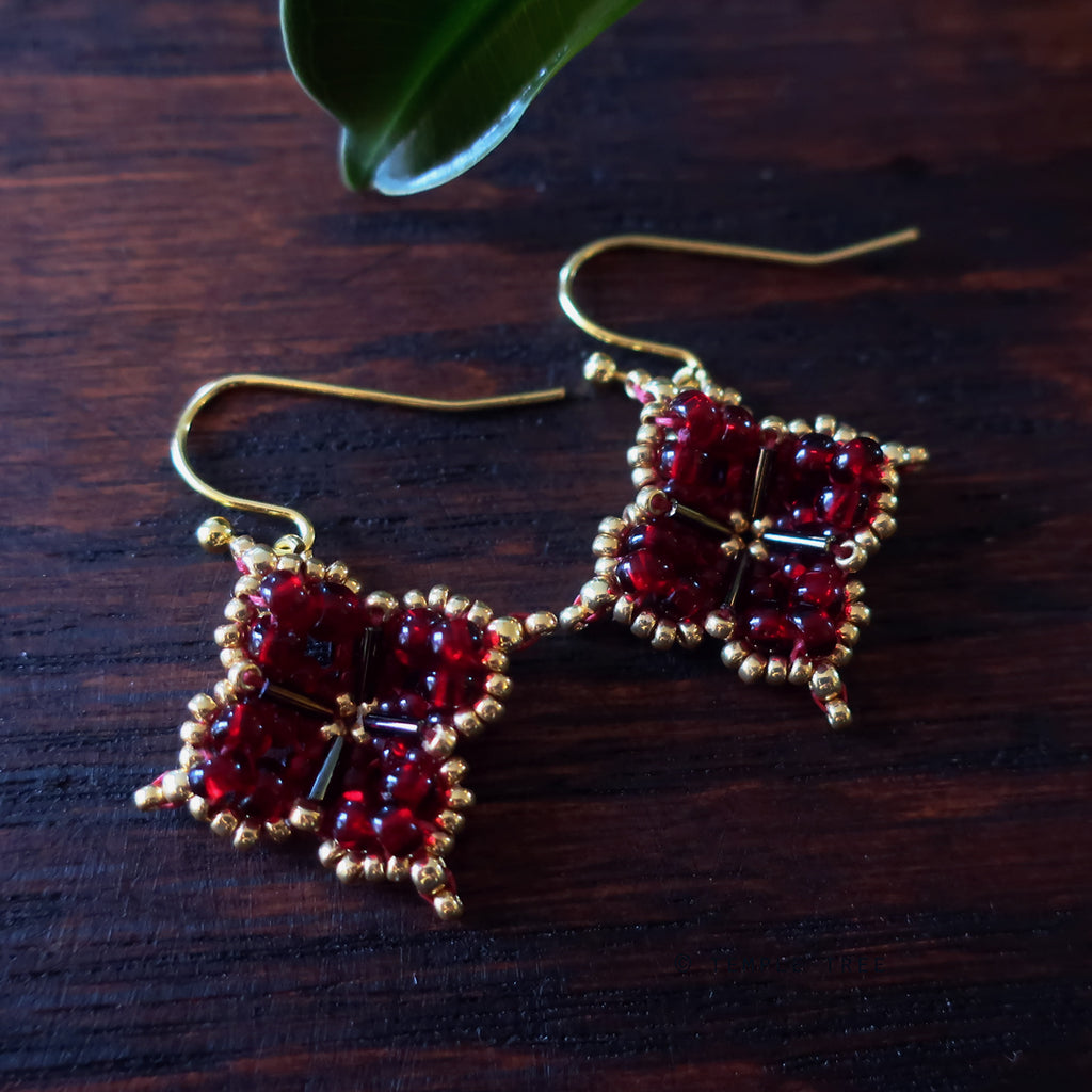 Temple Tree Quatrefoil Mandala Beaded Earrings - Dark Red and Gold