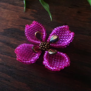 Heart in Hawaii Small Beaded Dogwood Quatrefoil Brooch - Fuchsia