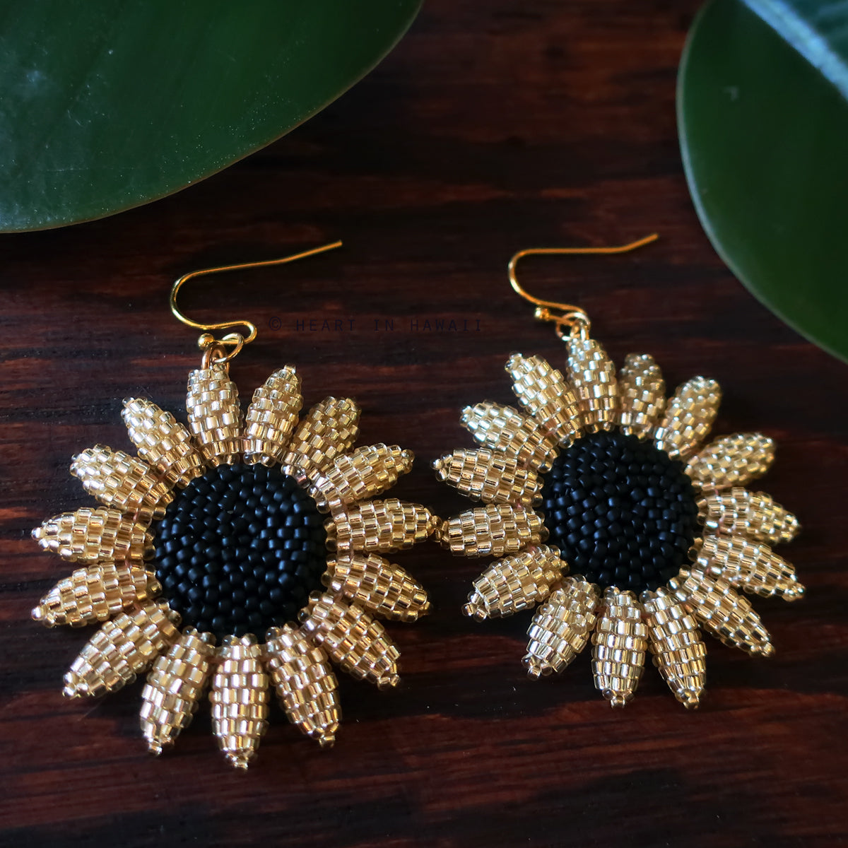 Heart in Hawaii Beaded Sunflower Earrings - Sparkly Gold