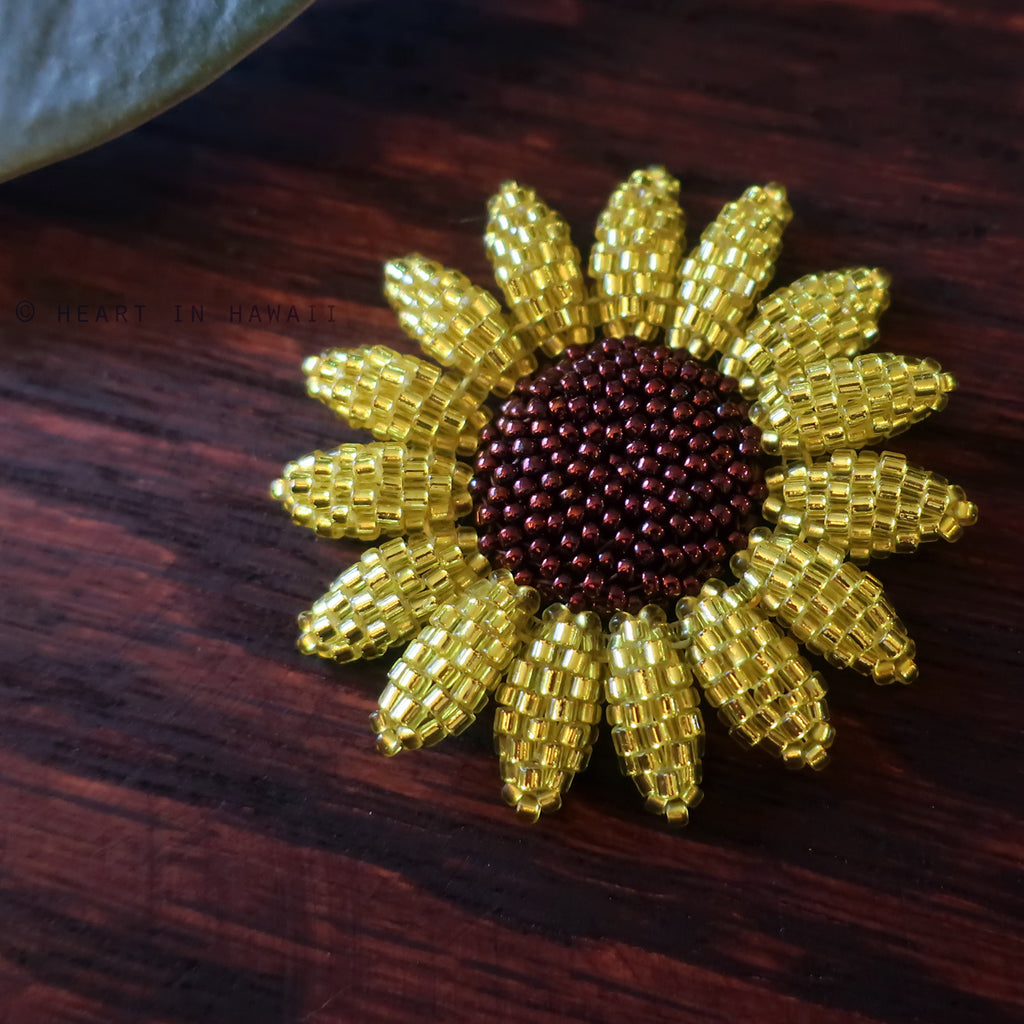 Heart in Hawaii Beaded Sunflower Brooch or Pendant - Sparkly Yellow