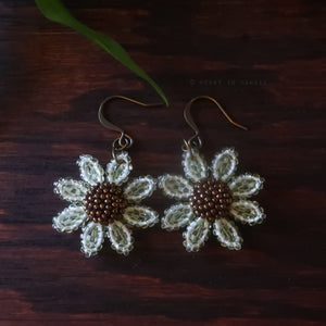 Heart in Hawaii Beaded Cosmos Flower Earrings - Sugarcane