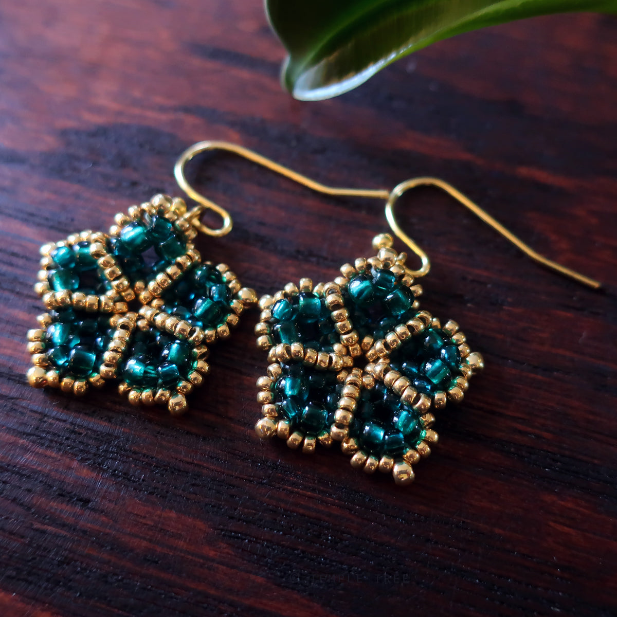 Temple Tree Mandala Flower Beaded Earrings - Teal and Gold