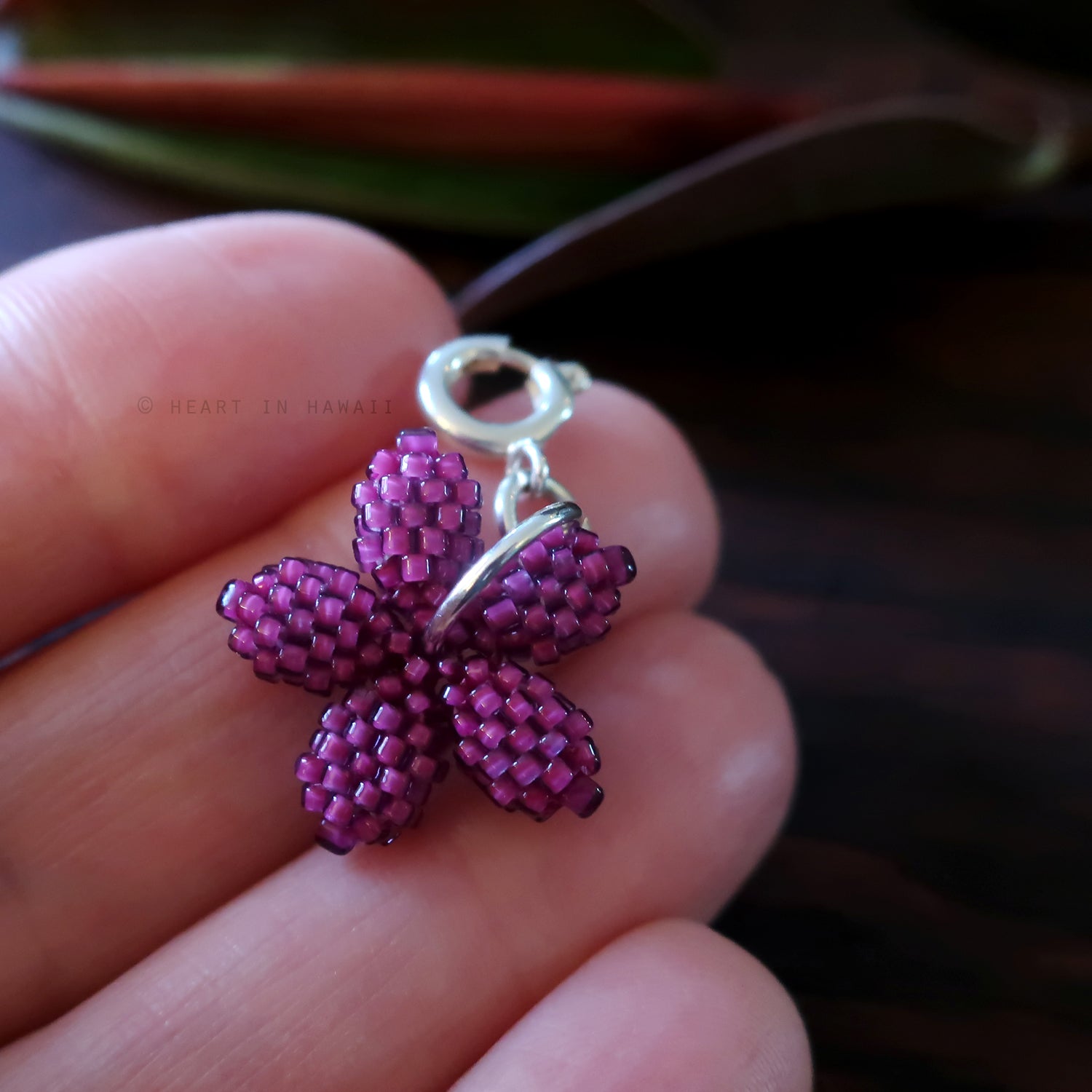 Heart in Hawaii Tiny Plumeria Flower Clasp Charm - Magenta