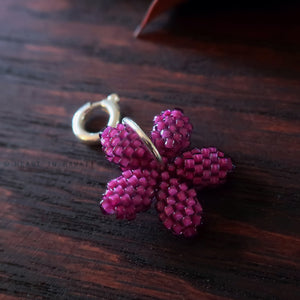 Heart in Hawaii Tiny Plumeria Flower Clasp Charm - Magenta