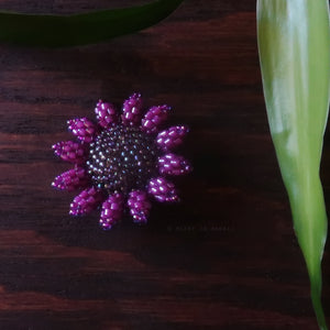 Heart in Hawaii Mini Beaded Sunflower Brooch - Violet Iris