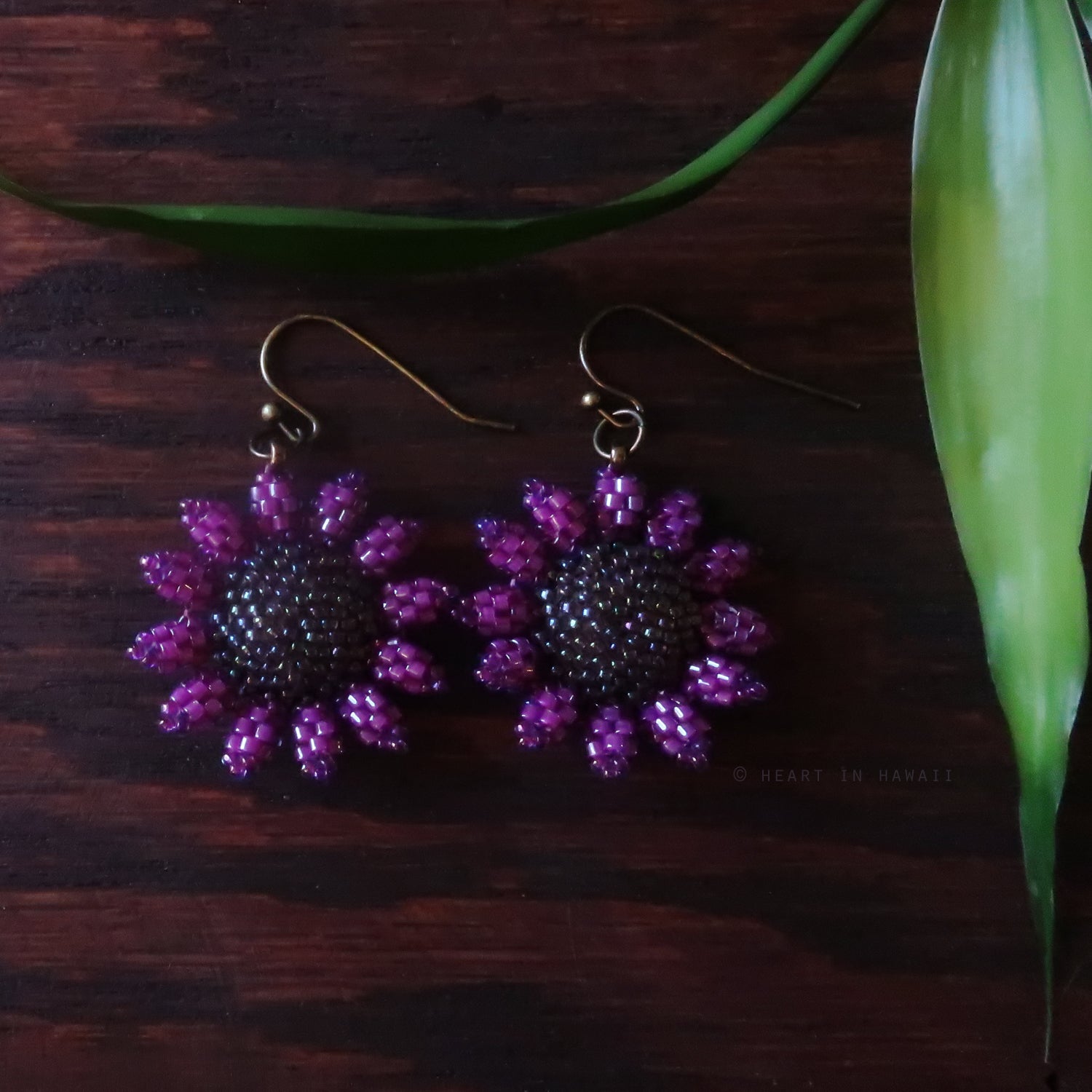 Heart in Hawaii Mini Beaded Sunflower Earrings - Violet Iris
