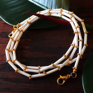 Temple Tree Bamboo Weave Beaded Mask Lanyard - White with Gold