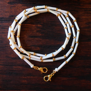 Temple Tree Simply Strung Beaded Mask Lanyard - White with Gold